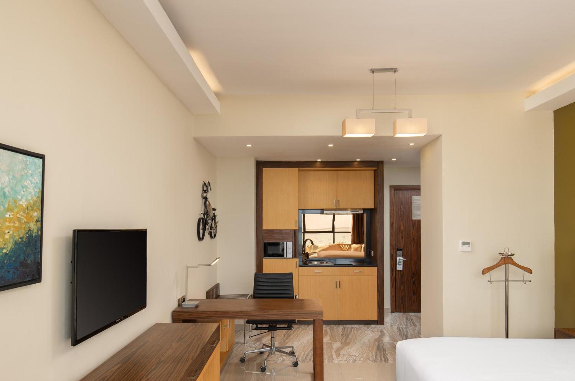 Element By Westin Hotel Daressalam Exterior foto